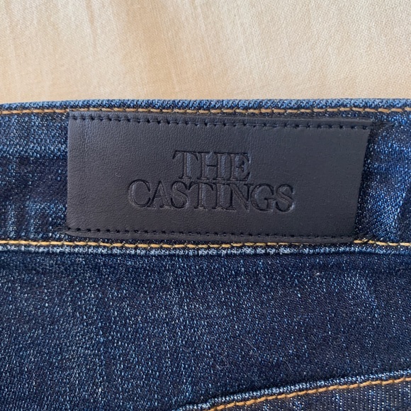 The Castings by Aritzia Denim Shorts - Picture 2 of 7